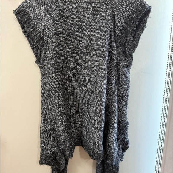 Suzy Shier Charcoal Open-Front Cardigan - Picture 2 of 3